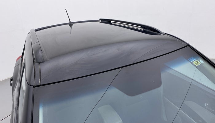 2021 Mahindra XUV300 W8 PETROL MT, Petrol, Manual, 10,938 km, Roof