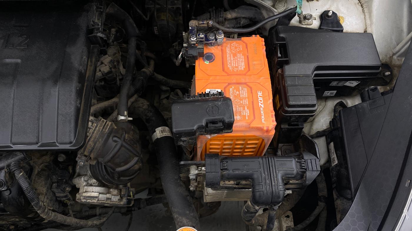 2022 Hyundai GRAND I10 NIOS ASTA AMT 1.2 KAPPA VTVT, Petrol, Automatic, 46,454 km, Engine View - Left