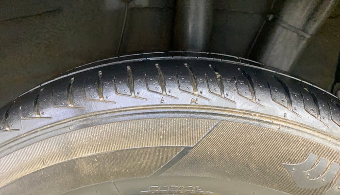 2020 Hyundai GRAND I10 NIOS SPORTZ 1.2 KAPPA VTVT, Petrol, Manual, 71,748 km, Left Rear Tyre Tread