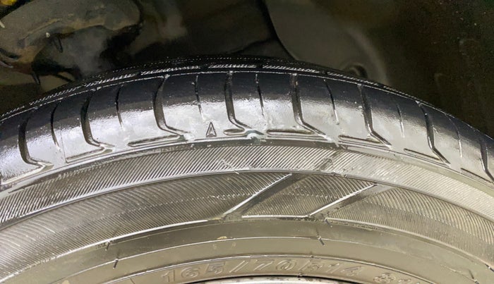 2020 Hyundai GRAND I10 NIOS SPORTZ 1.2 KAPPA VTVT, Petrol, Manual, 71,748 km, Right Front Tyre Tread