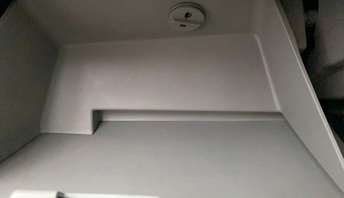 2018 Tata Tiago XZA PETROL, Petrol, Automatic, 42,931 km, Cooled Glove Box