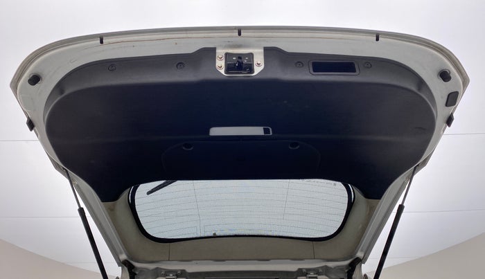 2018 Mahindra XUV500 W11 (O) AT, Diesel, Automatic, 44,043 km, Boot Door Open