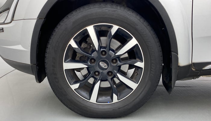 2018 Mahindra XUV500 W11 (O) AT, Diesel, Automatic, 44,043 km, Left Front Wheel