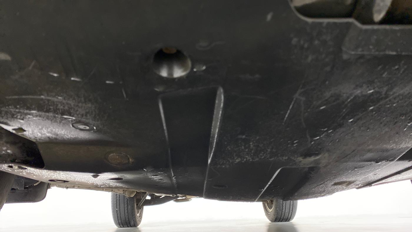 2018 Mahindra XUV500 W11 (O) AT, Diesel, Automatic, 44,043 km, Front Underbody