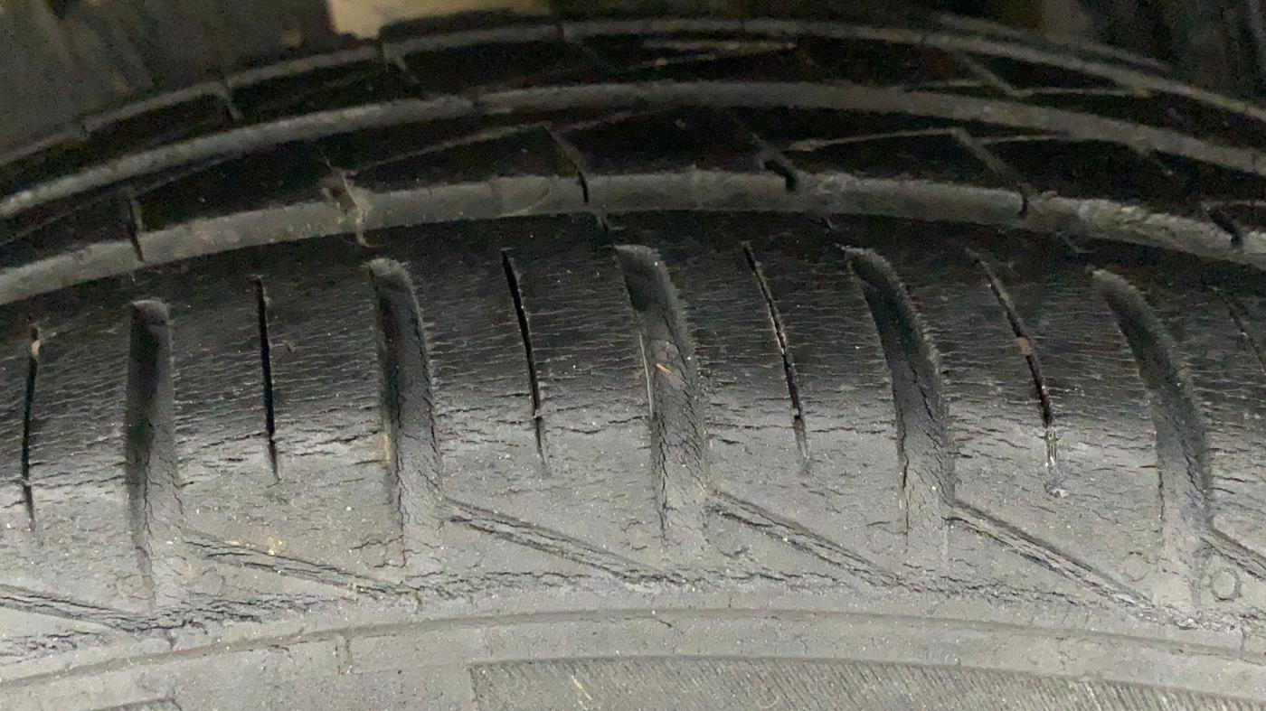 2020 Renault Kwid RXL, Petrol, Manual, 44,623 km, Right Rear Tyre Tread