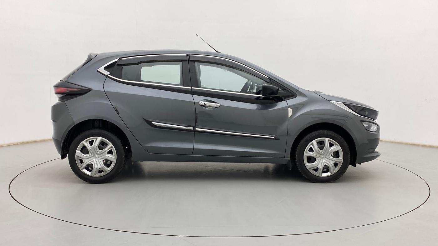 2022 Tata ALTROZ XTA, Petrol, Automatic, 38,754 km, Right Side View