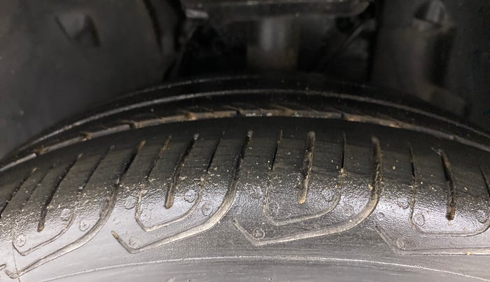 2022 Tata ALTROZ XTA, Petrol, Automatic, 38,754 km, Left Front Tyre Tread