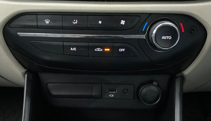 2022 Tata ALTROZ XTA, Petrol, Automatic, 38,754 km, Automatic Climate Control