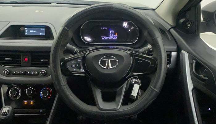 2020 Tata NEXON XM SUNROOF PETROL, Petrol, Manual, 26,615 km, Steering Wheel Close Up