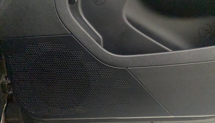 2020 Tata NEXON XM SUNROOF PETROL, Petrol, Manual, 26,615 km, Speaker