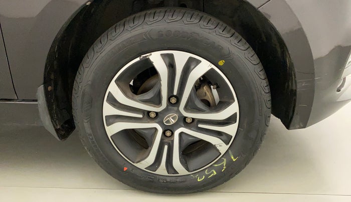 2022 Tata Tiago XZ PLUS CNG, CNG, Manual, 42,673 km, Right Front Wheel