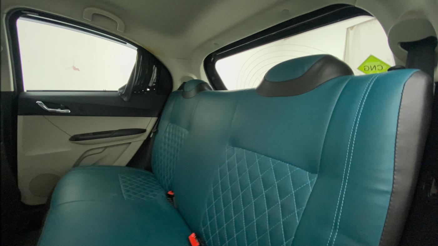 2022 Tata Tiago XZ PLUS CNG, CNG, Manual, 42,673 km, Right Side Rear Door Cabin