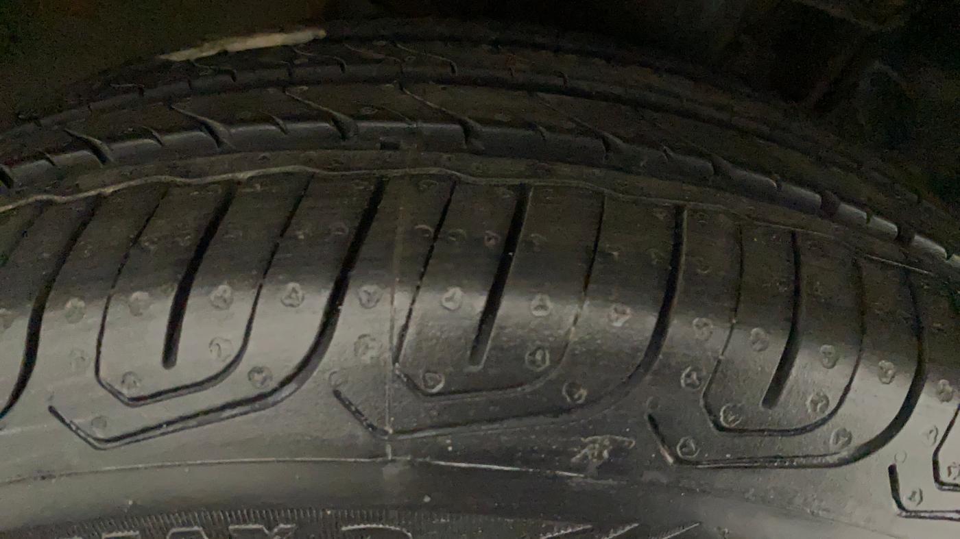 2022 Tata Tiago XZ PLUS CNG, CNG, Manual, 42,673 km, Right Rear Tyre Tread