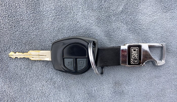2019 Maruti Alto VXI, Petrol, Manual, 14,029 km, Key Close Up