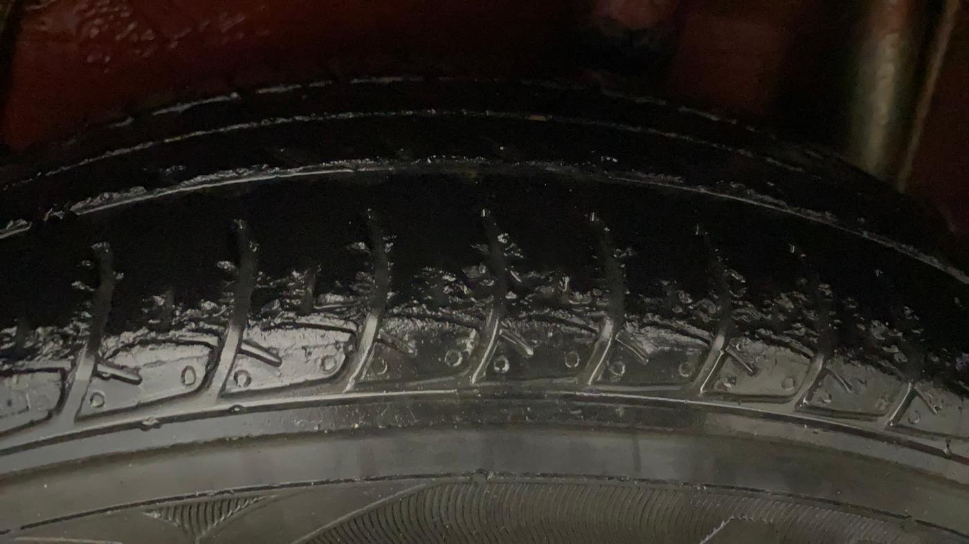 2017 Maruti Celerio ZXI AMT (O), Petrol, Automatic, 50,078 km, Left Rear Tyre Tread