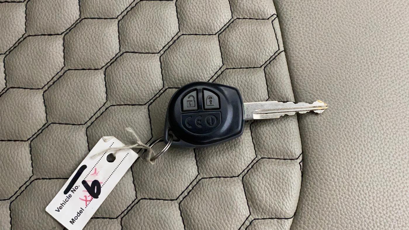 2017 Maruti Celerio ZXI AMT (O), Petrol, Automatic, 50,078 km, Key Close Up