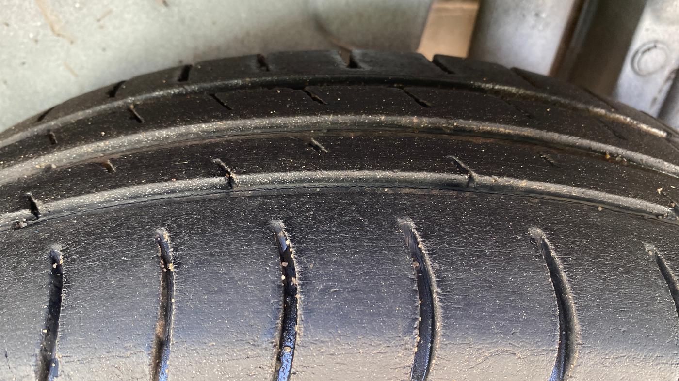 2014 Maruti Swift VDI, Diesel, Manual, 63,988 km, Left Rear Tyre Tread