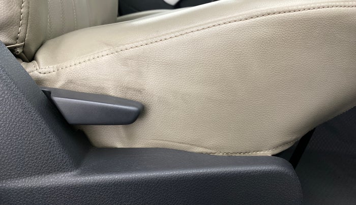 2014 Nissan Terrano XE 85 PS DEISEL, Diesel, Manual, 98,648 km, Driver Side Adjustment Panel