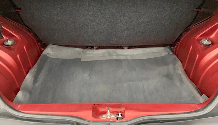 2018 Renault Kwid 1.0 RXL AT, Petrol, Automatic, 10,564 km, Boot Inside