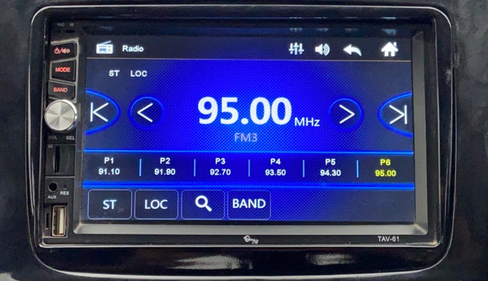 2018 Renault Kwid 1.0 RXL AT, Petrol, Automatic, 10,564 km, Infotainment System