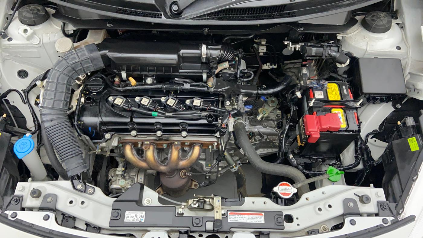 2020 Maruti Swift LXI D, Petrol, Manual, 4,282 km, Open Bonet