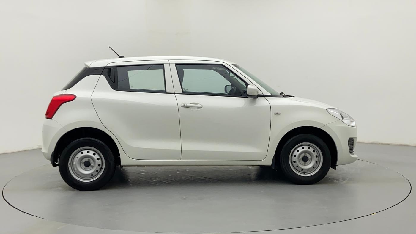 2020 Maruti Swift LXI D, Petrol, Manual, 4,282 km, Right Side