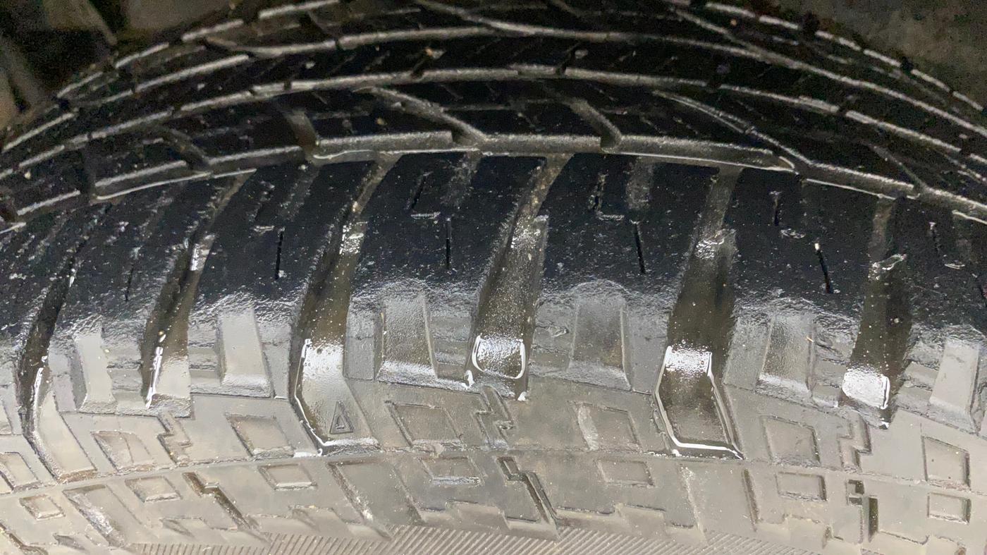 2018 Nissan Terrano  XL D Plus, Diesel, Manual, 76,849 km, Left Front Tyre Tread