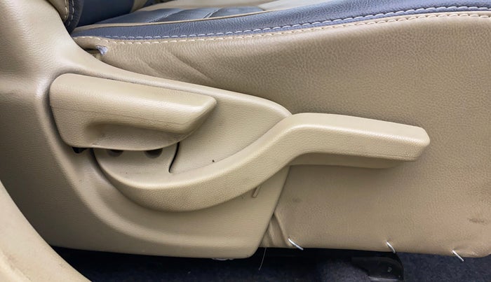 2014 Honda Brio S MT, Petrol, Manual, 83,992 km, Driver Side Adjustment Panel