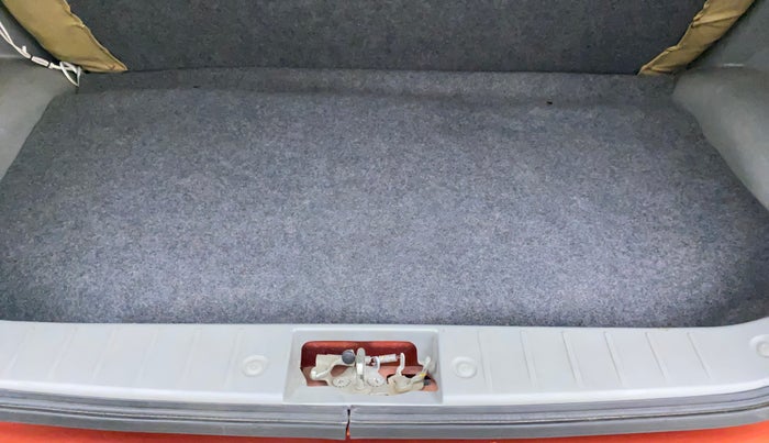 2013 Maruti Alto K10 VXI, Petrol, Manual, 40,222 km, Boot Inside