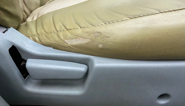 2013 Maruti Alto K10 VXI, Petrol, Manual, 40,222 km, Driver Side Adjustment Panel