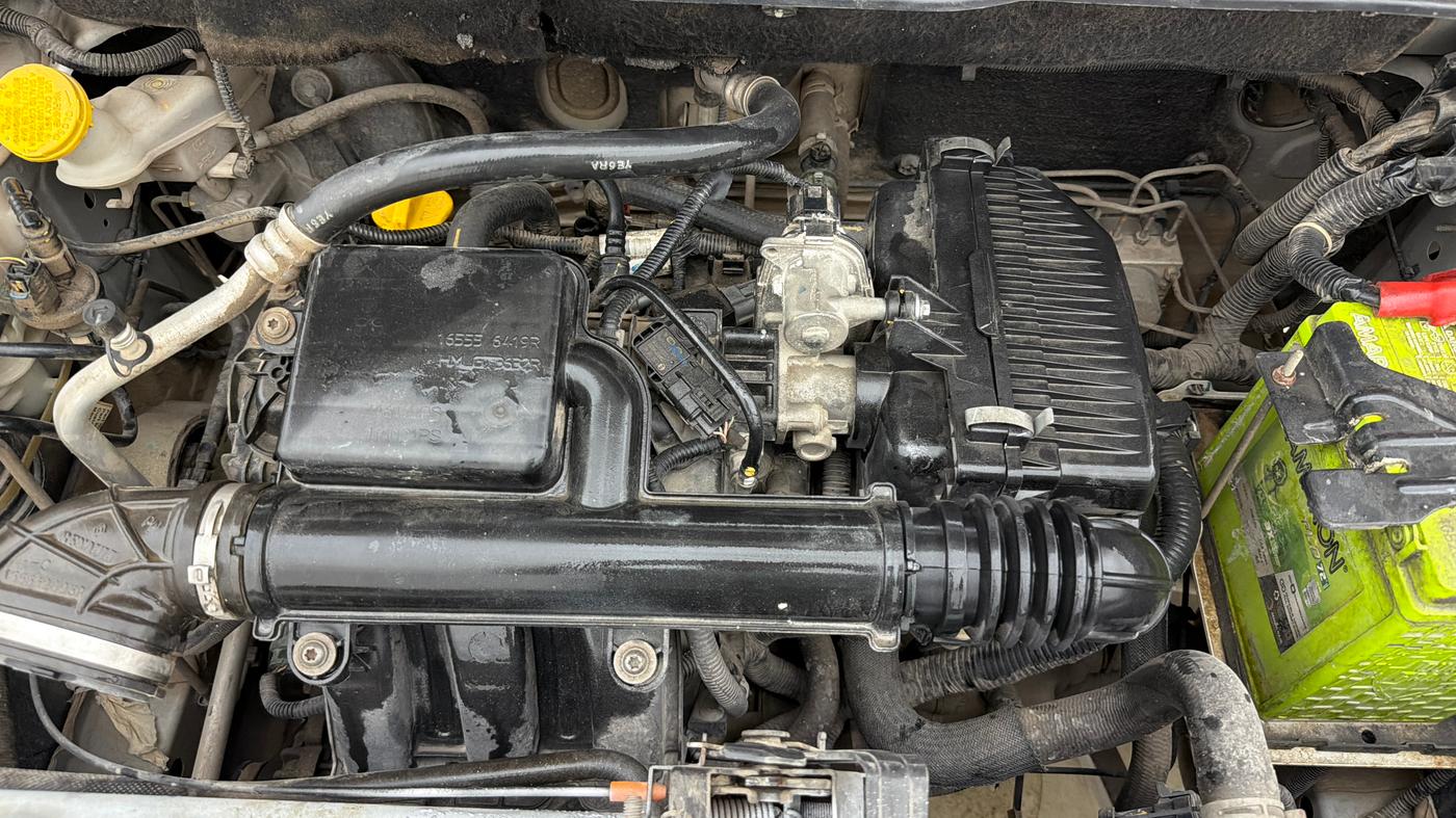 2020 Renault TRIBER RXE MT, Petrol, Manual, 39,097 km, Engine View