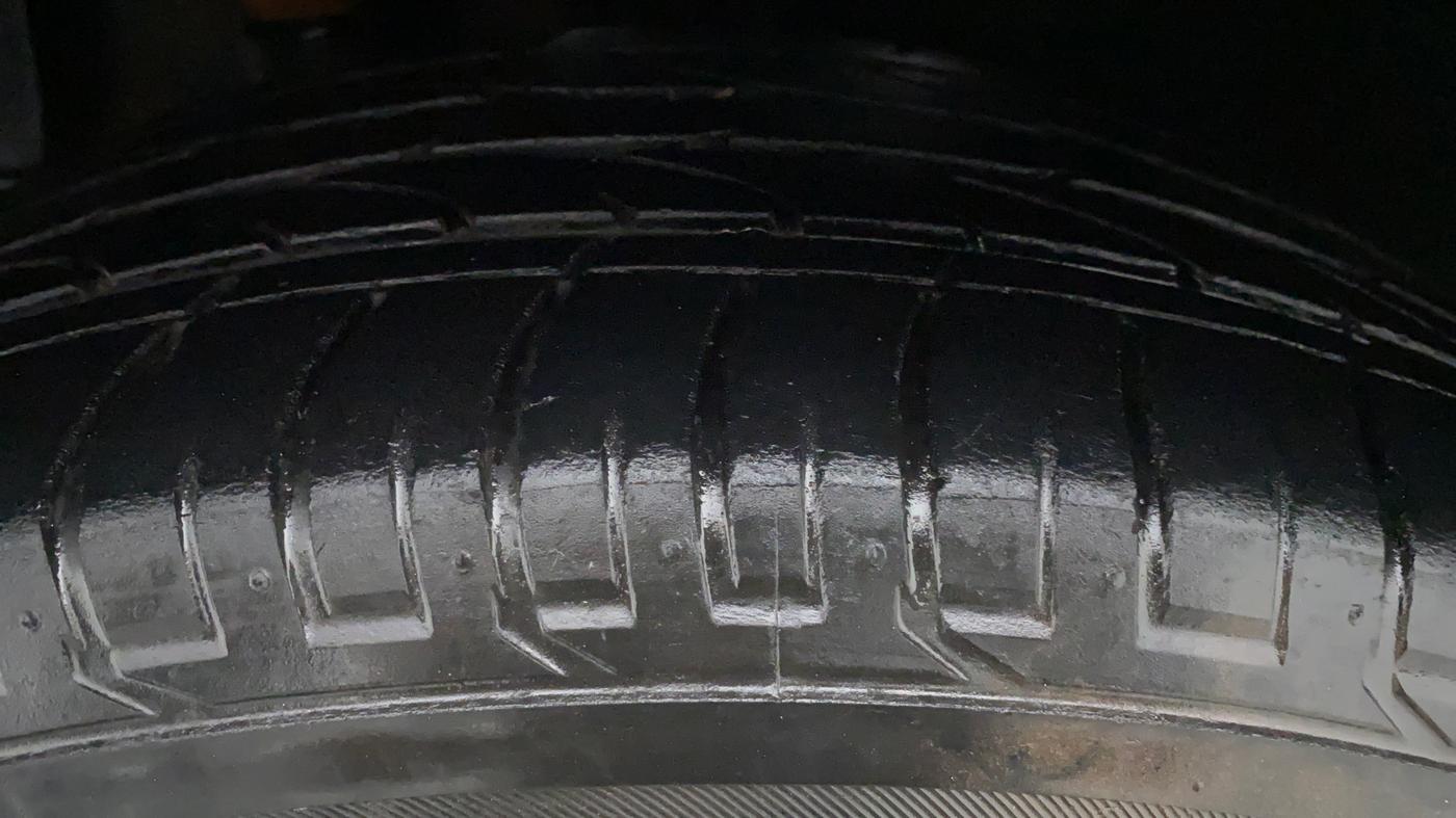 2018 Hyundai Creta 1.6 SX PLUS AUTO PETROL, Petrol, Automatic, 94,177 km, Right Rear Tyre Tread