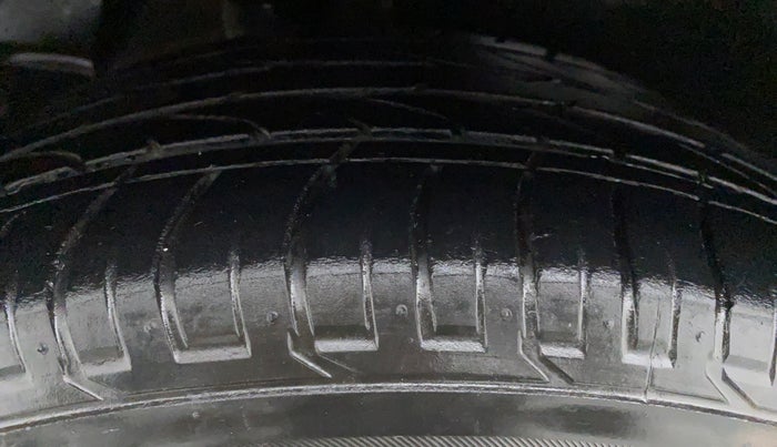 2018 Hyundai Creta 1.6 SX PLUS AUTO PETROL, Petrol, Automatic, 94,177 km, Right Front Tyre Tread