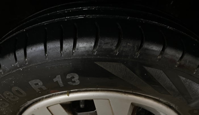 2016 Renault Kwid RXT 0.8, Petrol, Manual, 93,026 km, Right Front Tyre Tread