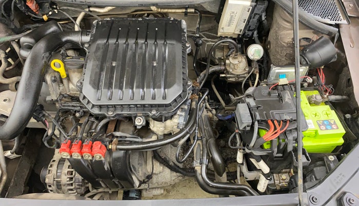 2019 Volkswagen Ameo TRENDLINE 1.0L, CNG, Manual, 45,977 km, Engine View - Left