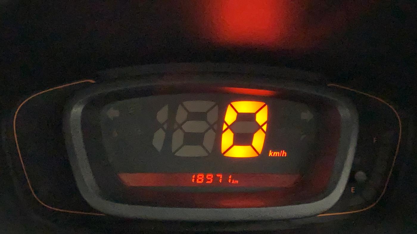 2017 Renault Kwid RXT 1.0, Petrol, Manual, 19,160 km, Odometer Image