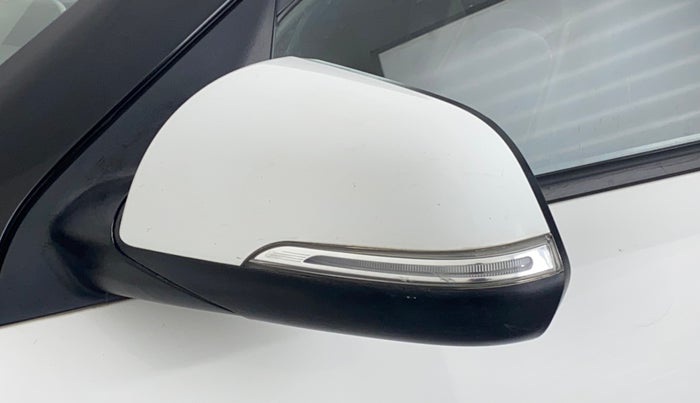 2020 Hyundai Creta SX 1.6 DIESEL, Diesel, Manual, 1,05,334 km, Left rear-view mirror - Indicator light has minor damage