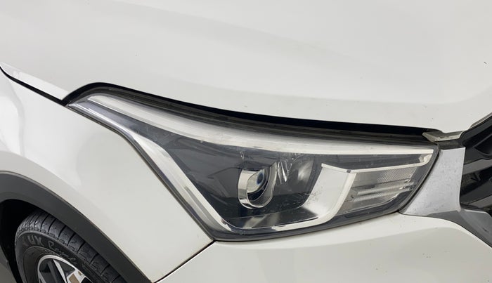 2020 Hyundai Creta SX 1.6 DIESEL, Diesel, Manual, 1,05,334 km, Right headlight - Minor scratches