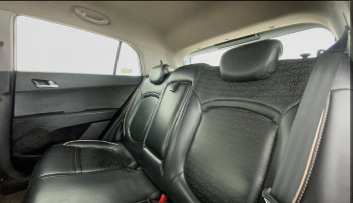 2020 Hyundai Creta SX 1.6 DIESEL, Diesel, Manual, 1,05,334 km, Right Side Rear Door Cabin