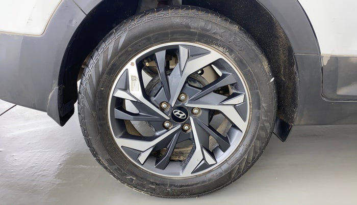 2020 Hyundai Creta SX 1.6 DIESEL, Diesel, Manual, 1,05,334 km, Right Rear Wheel