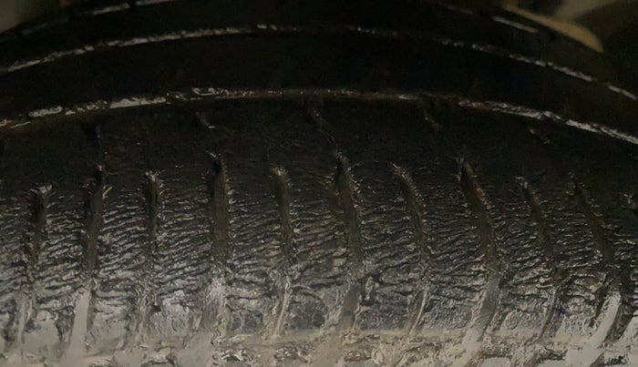 2014 Ford Ecosport TITANIUM 1.5L PETROL, Petrol, Manual, 55,668 km, Left Front Tyre Tread