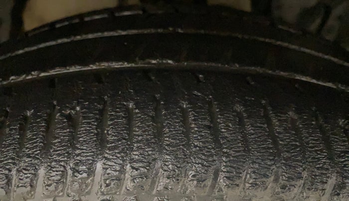 2014 Ford Ecosport TITANIUM 1.5L PETROL, Petrol, Manual, 55,668 km, Right Front Tyre Tread