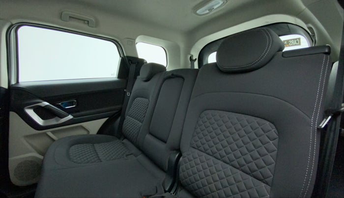 2021 Tata Safari XT, Diesel, Manual, 23,728 km, Right Side Rear Door Cabin