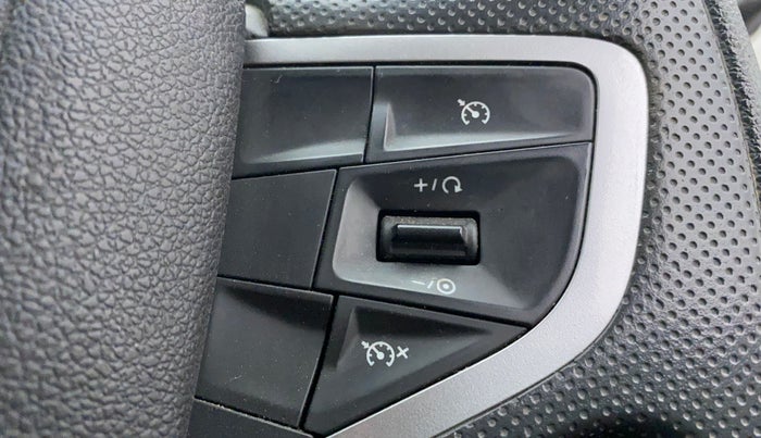 2021 Tata Safari XT, Diesel, Manual, 23,728 km, Adaptive Cruise Control