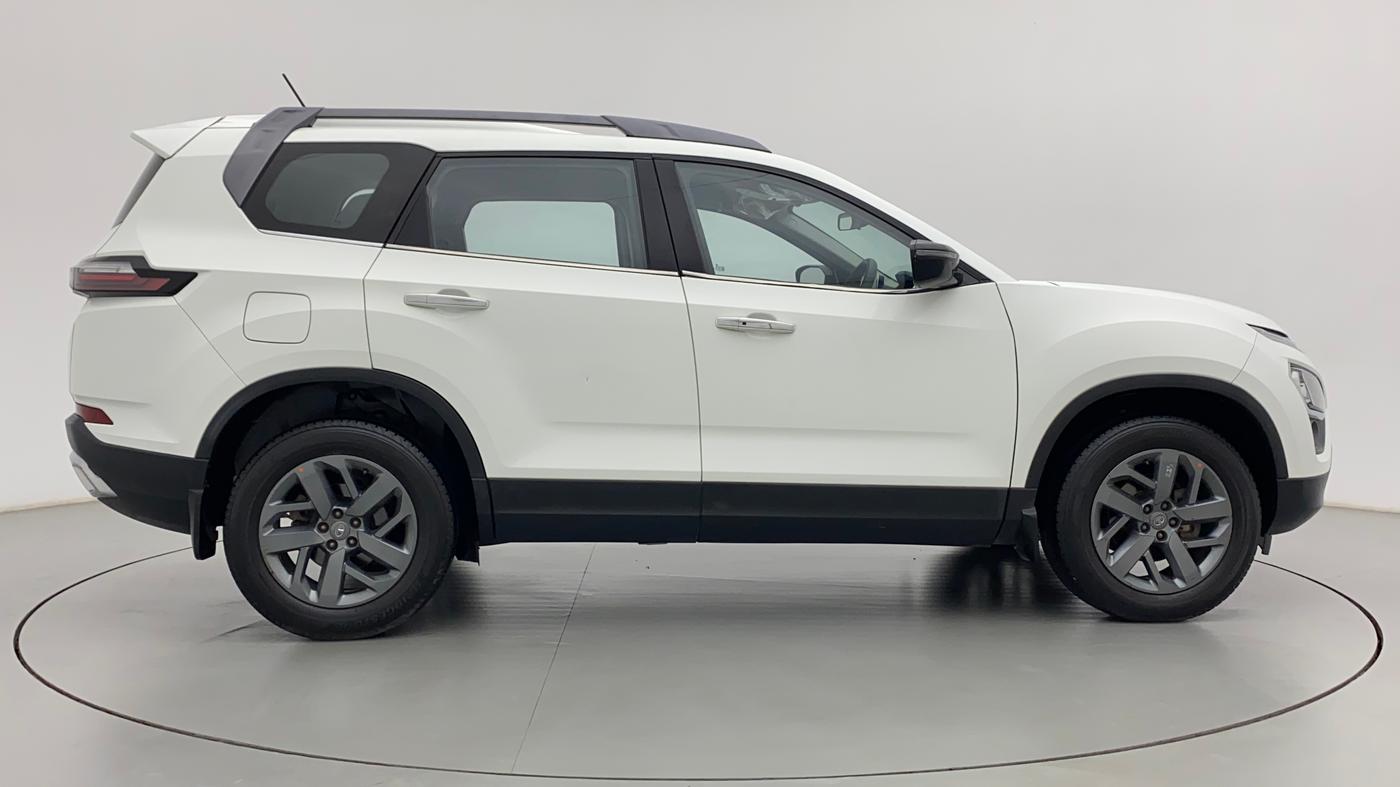 2021 Tata Safari XT, Diesel, Manual, 23,728 km, Right Side View