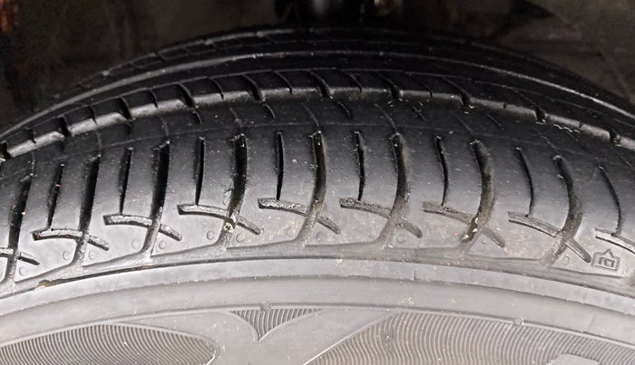 2019 Maruti Baleno DELTA 1.2 K12, Petrol, Manual, 12,596 km, Right Front Tyre Tread