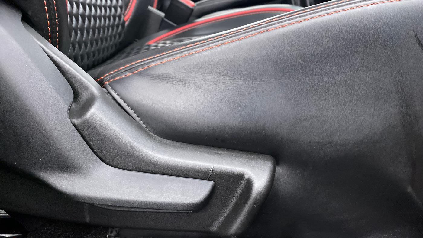 2019 Maruti Baleno DELTA 1.2 K12, Petrol, Manual, 12,596 km, Driver Side Adjustment Panel