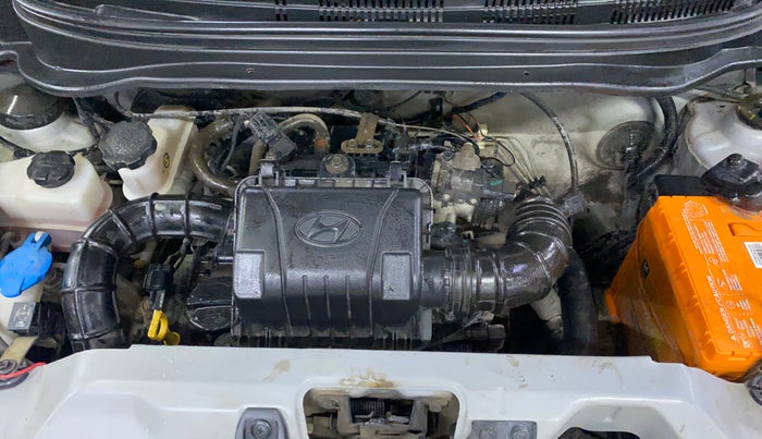 2015 Hyundai Eon ERA +, Petrol, Manual, 67,607 km, Engine View