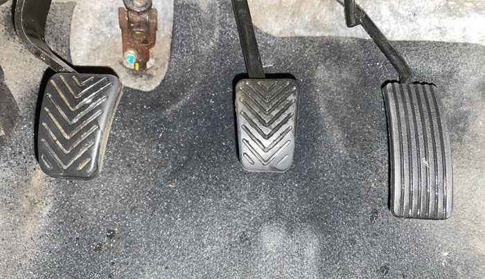 2015 Hyundai Eon ERA +, Petrol, Manual, 67,607 km, Pedals