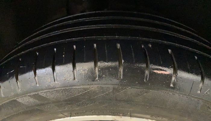 2019 Maruti Baleno ZETA PETROL 1.2, Petrol, Manual, 49,894 km, Right Rear Tyre Tread